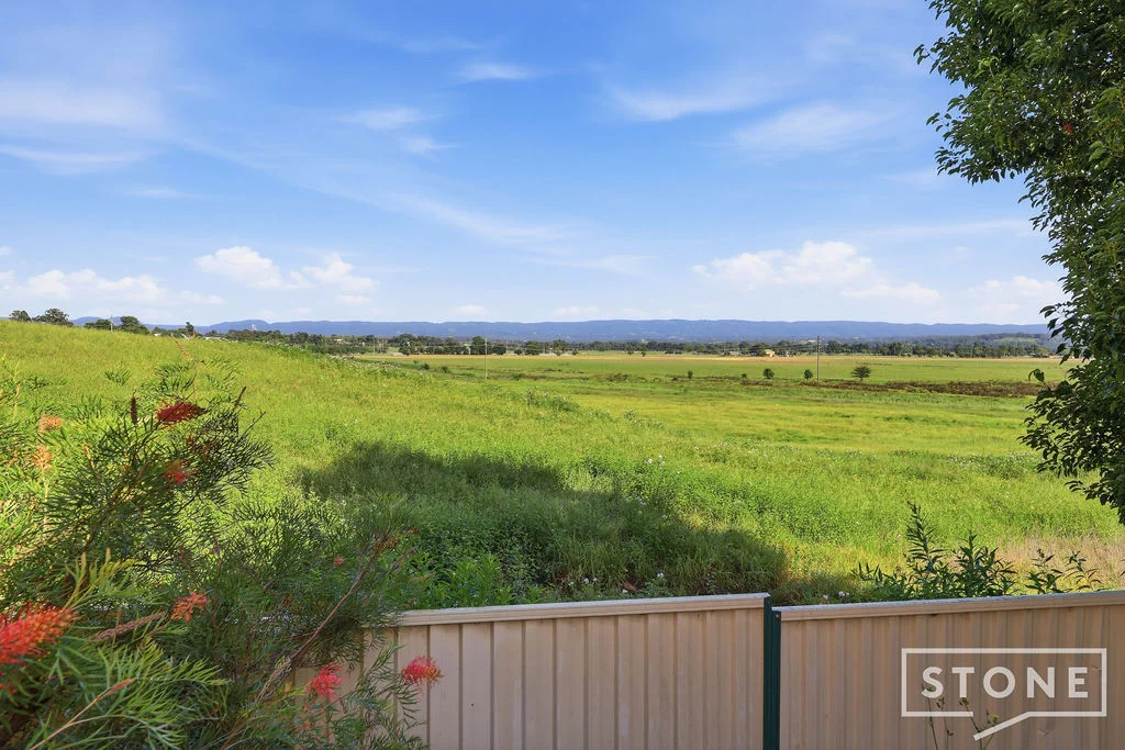 Additional image 11 of 4/3 Evans Crescent, Richmond NSW 2753