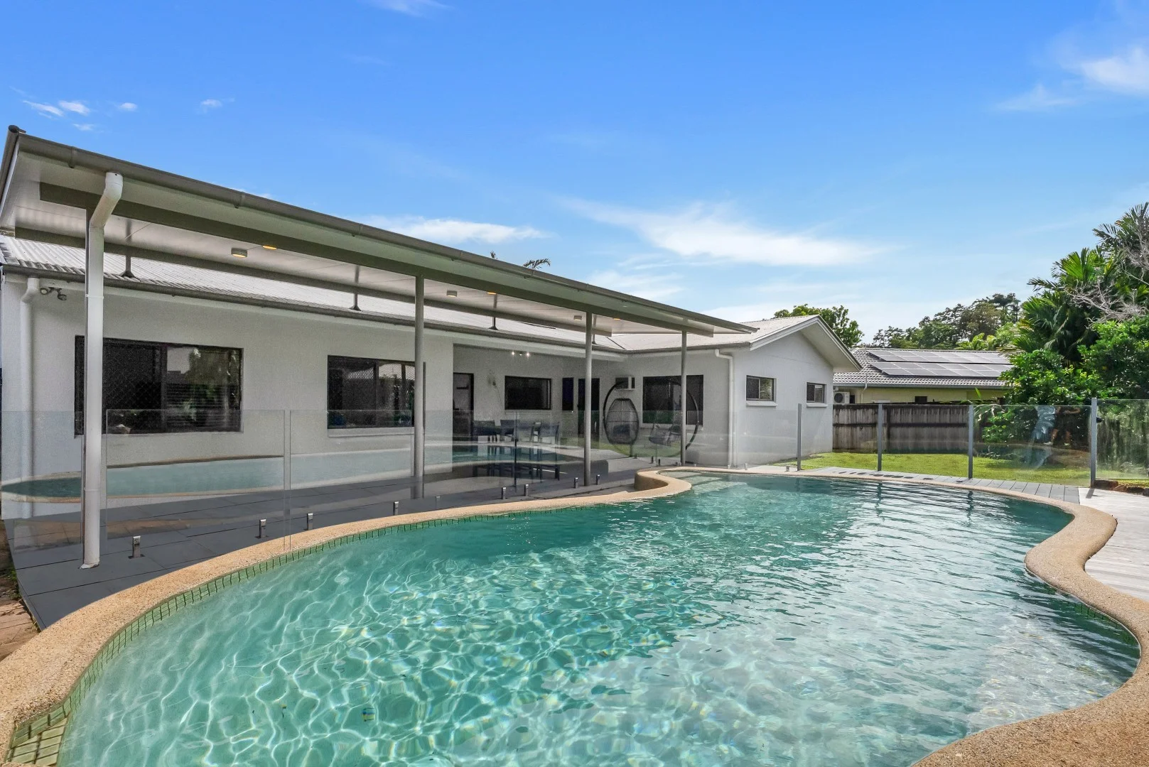 Additional image 3 of 5 Finch Street, Bayview Heights QLD 4868