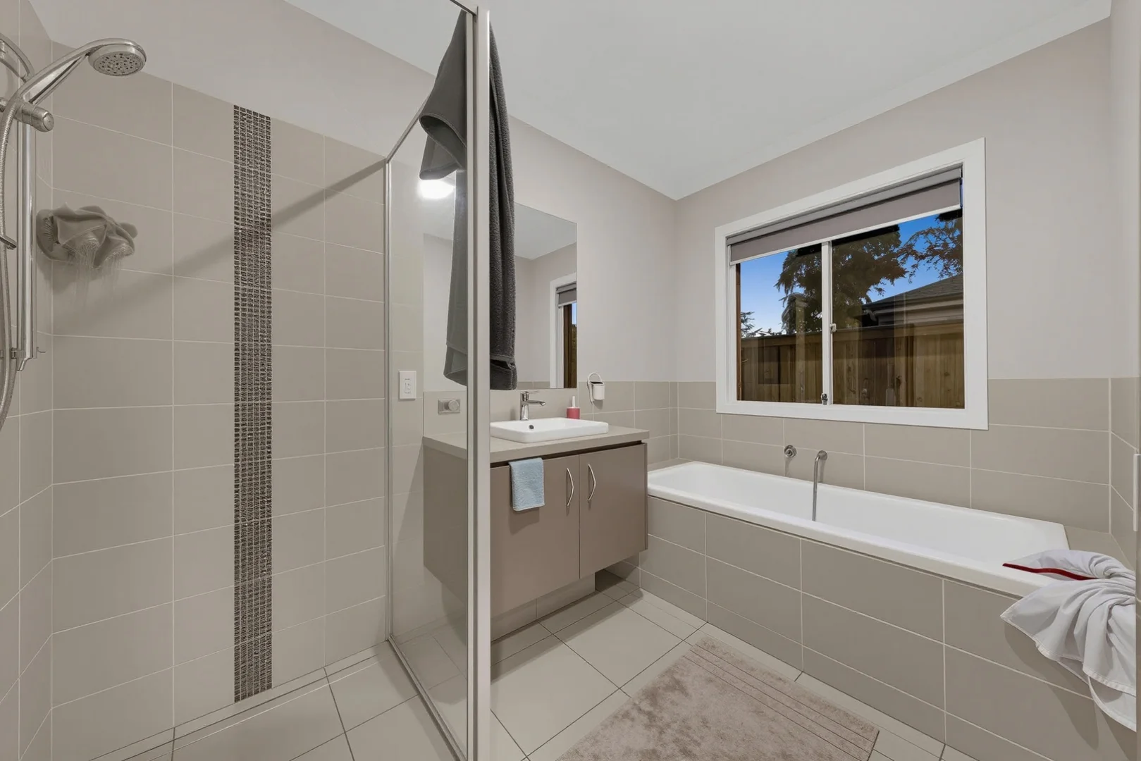 Additional image 9 of 4 Davenport Crescent, Cranbourne West VIC 3977