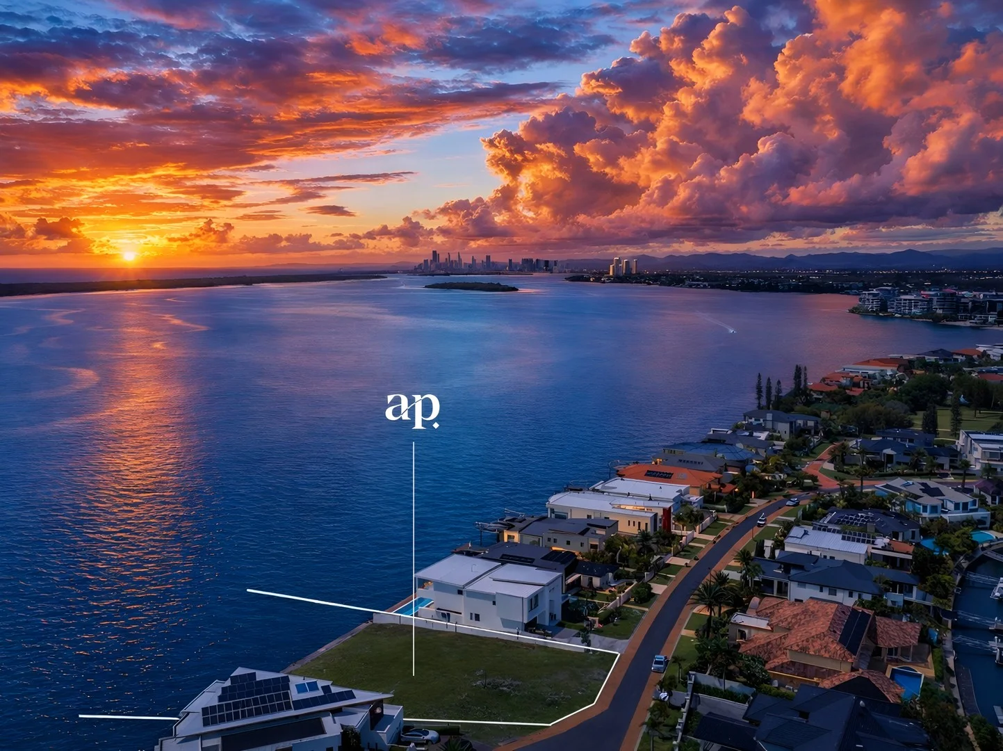 67 The Peninsula, Sovereign Islands QLD 4216