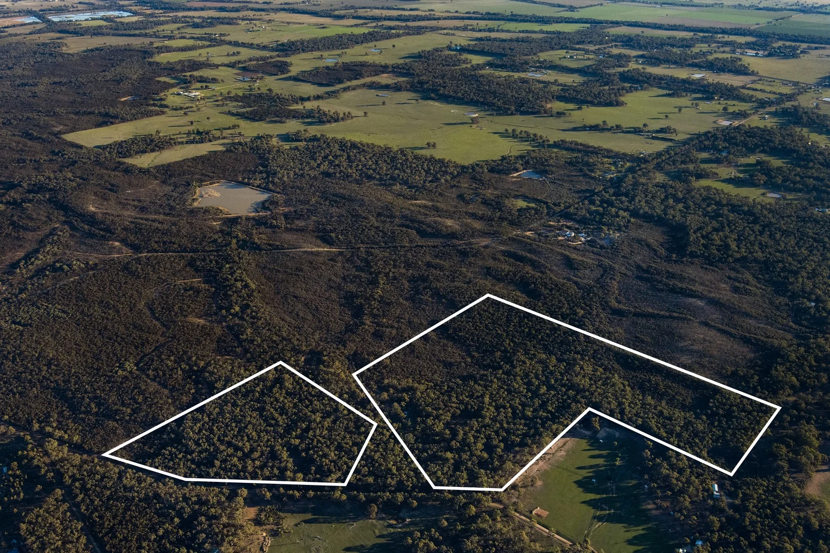 32A + 32D Eaglehawk-Neilborough Road, Neilborough VIC 3570