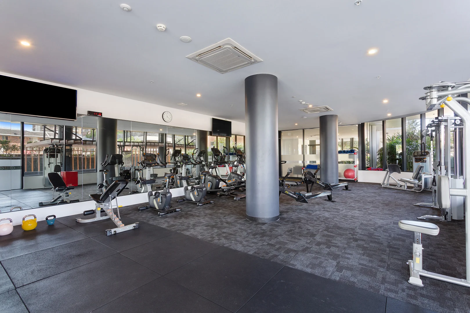 Additional image 11 of 20/72 The Esplanade, Burleigh Heads QLD 4220