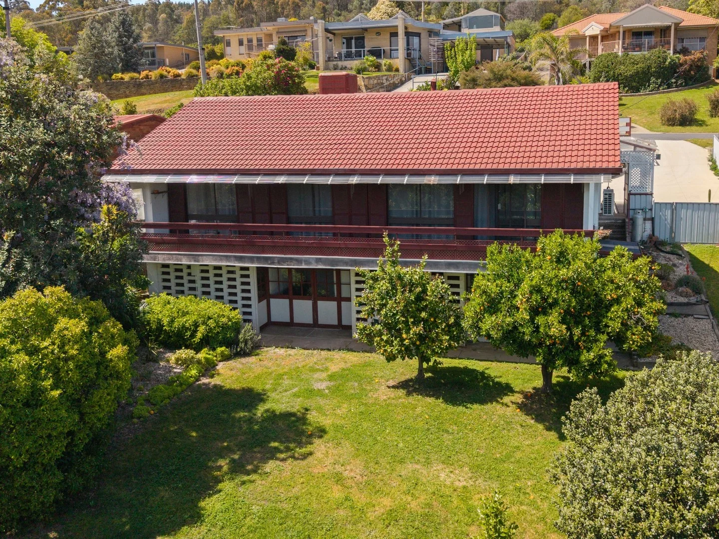 10 Banool Avenue, Myrtleford VIC 3737