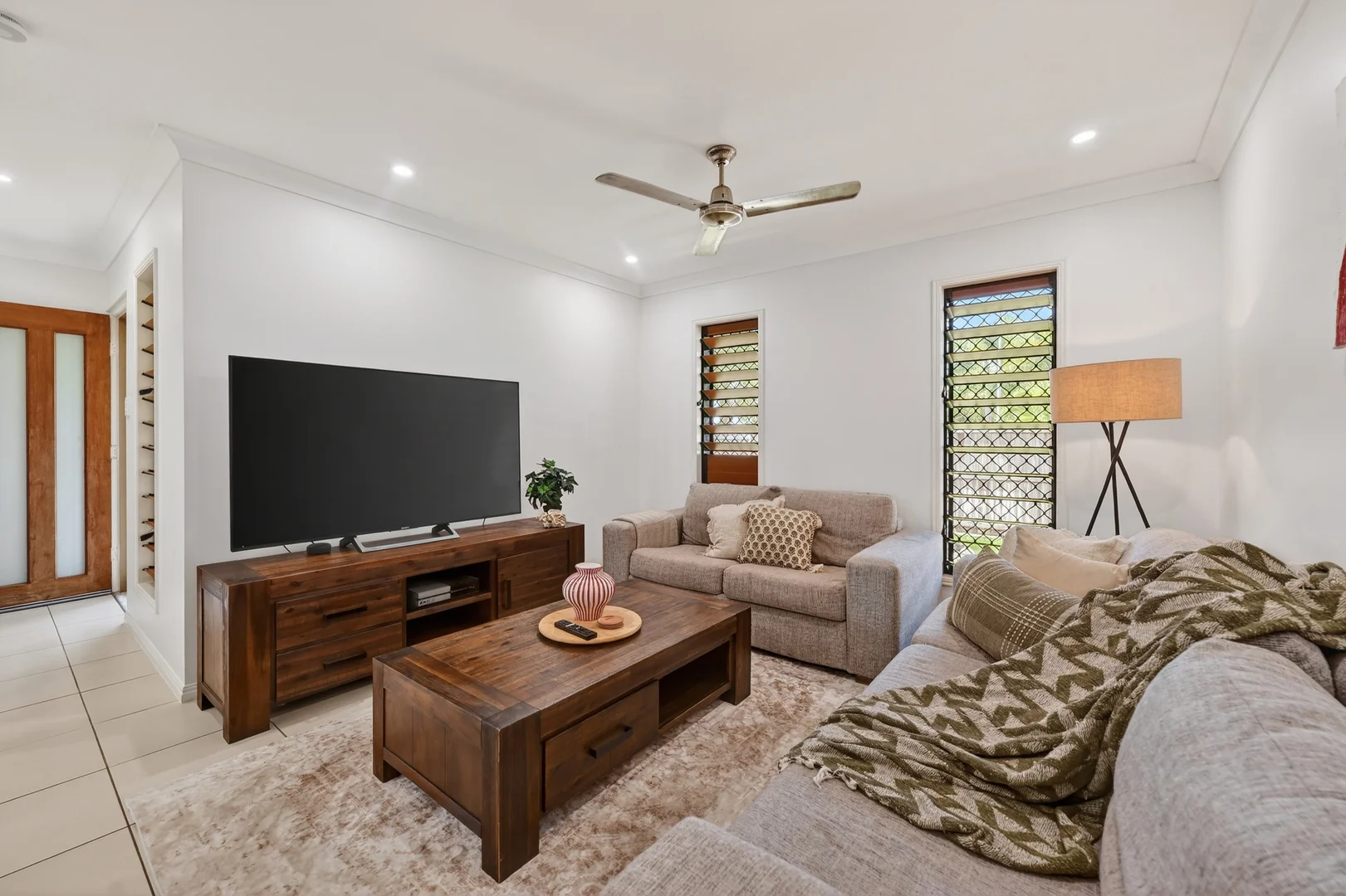 39 Stella Street, Kelso QLD 4815 photo 2