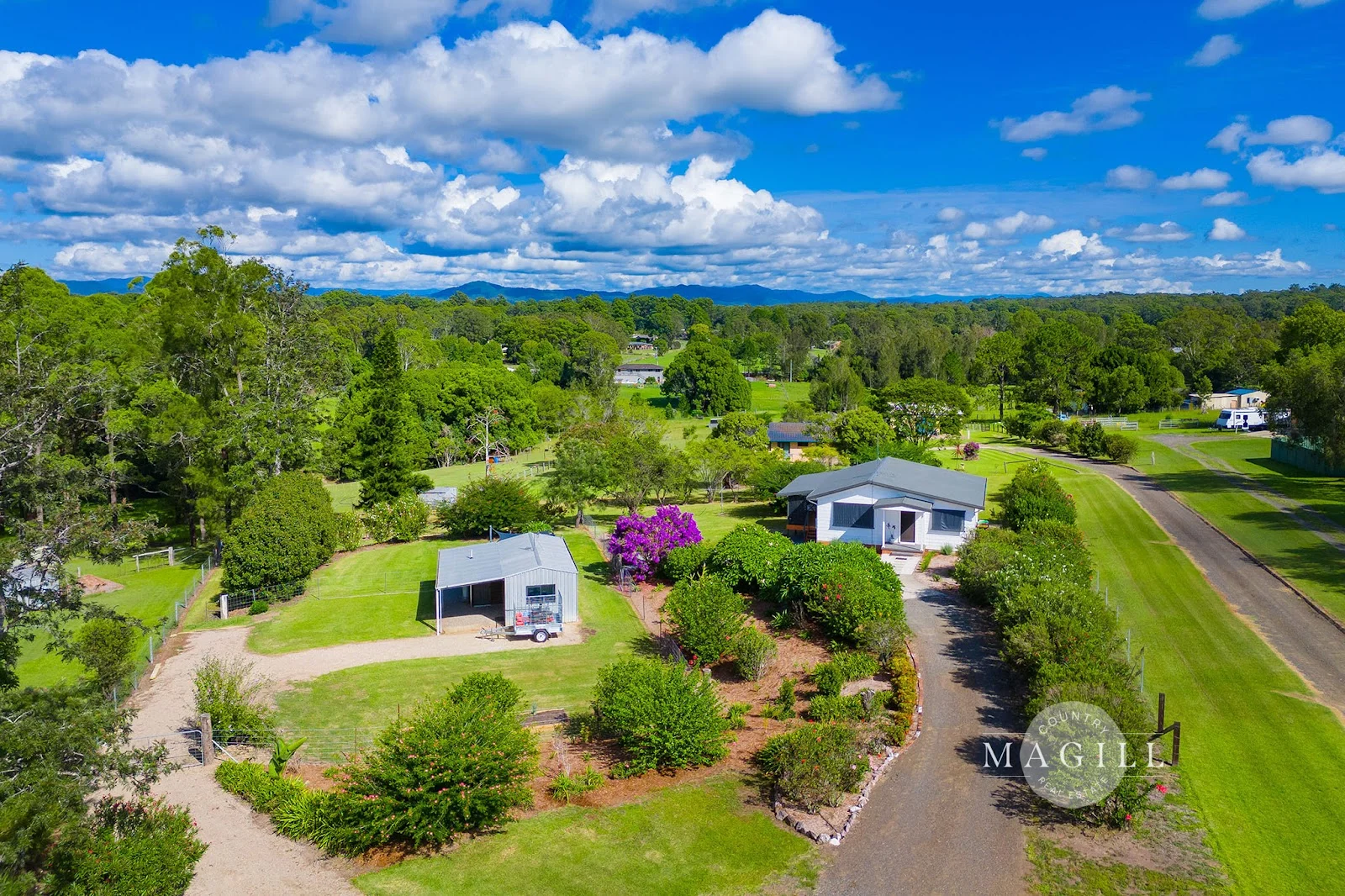 8 Fernhill Crescent, Aldavilla NSW 2440