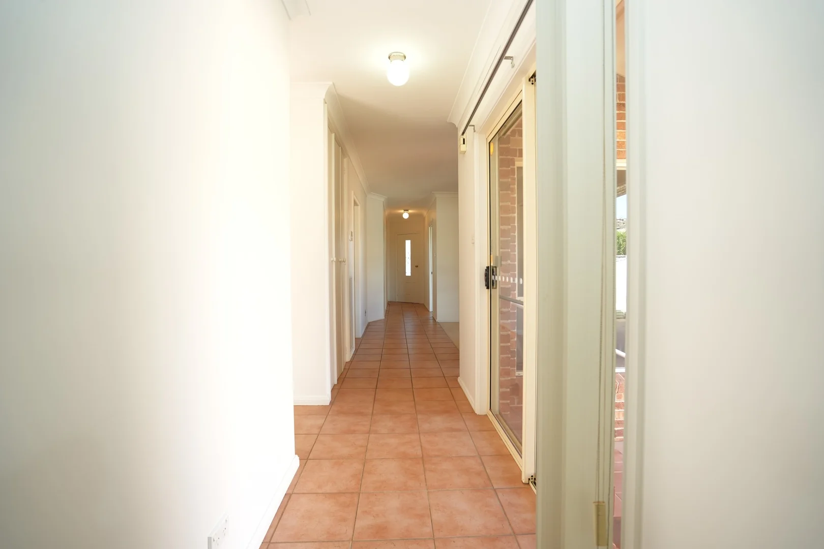 Additional image 5 of 92B Clifton Boulevard, Griffith NSW 2680