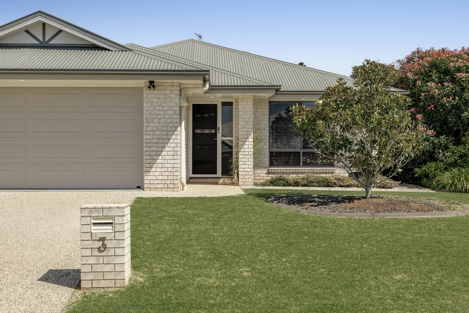 Additional image 23 of 3 Gaudron Close, Wilsonton Heights QLD 4350
