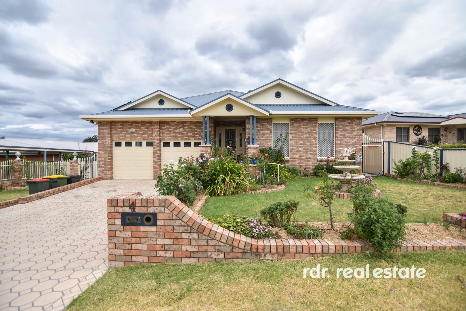 4 Crestview Place, Inverell NSW 2360