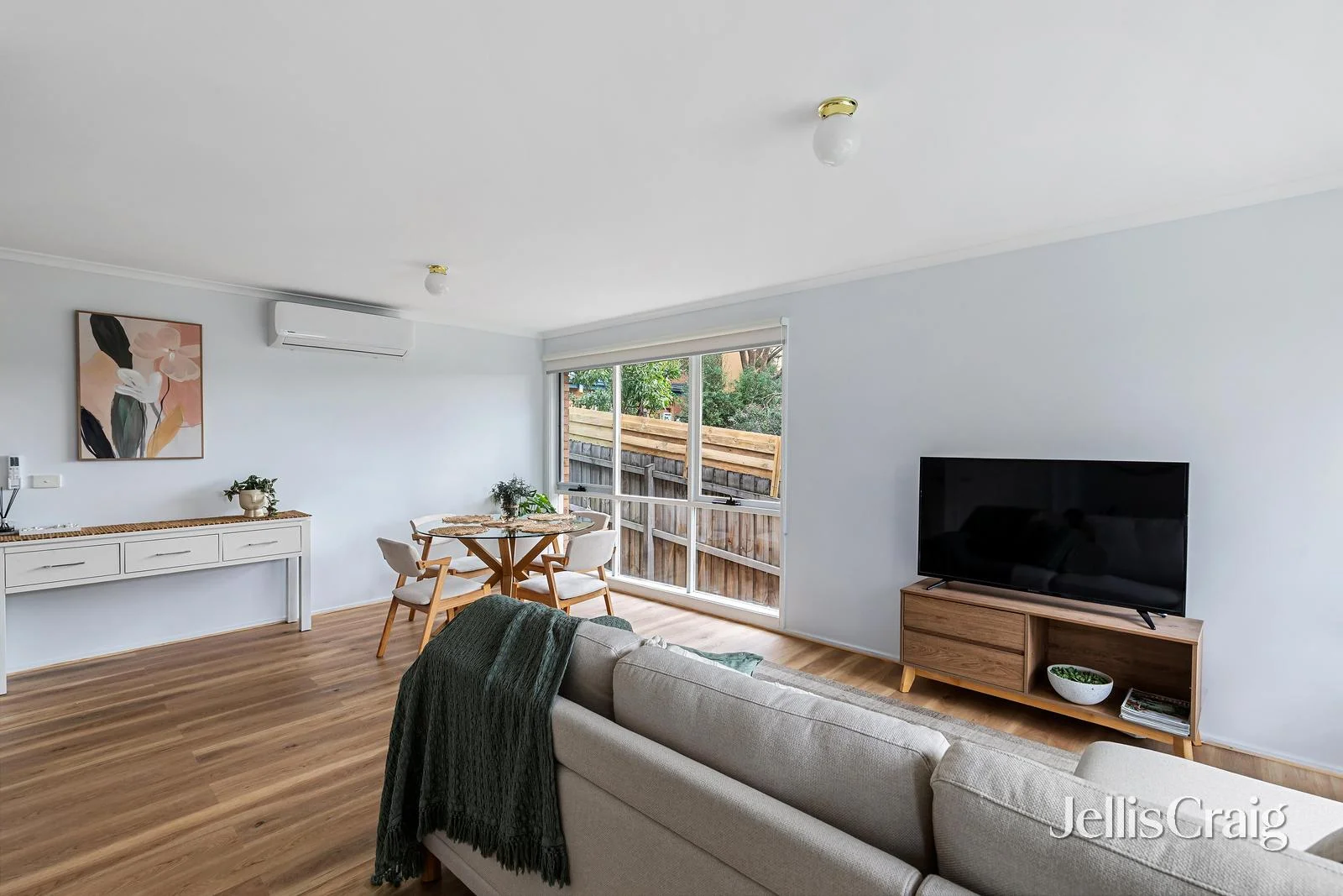 2/20 Cecil Street, Eltham VIC 3095 photo 2