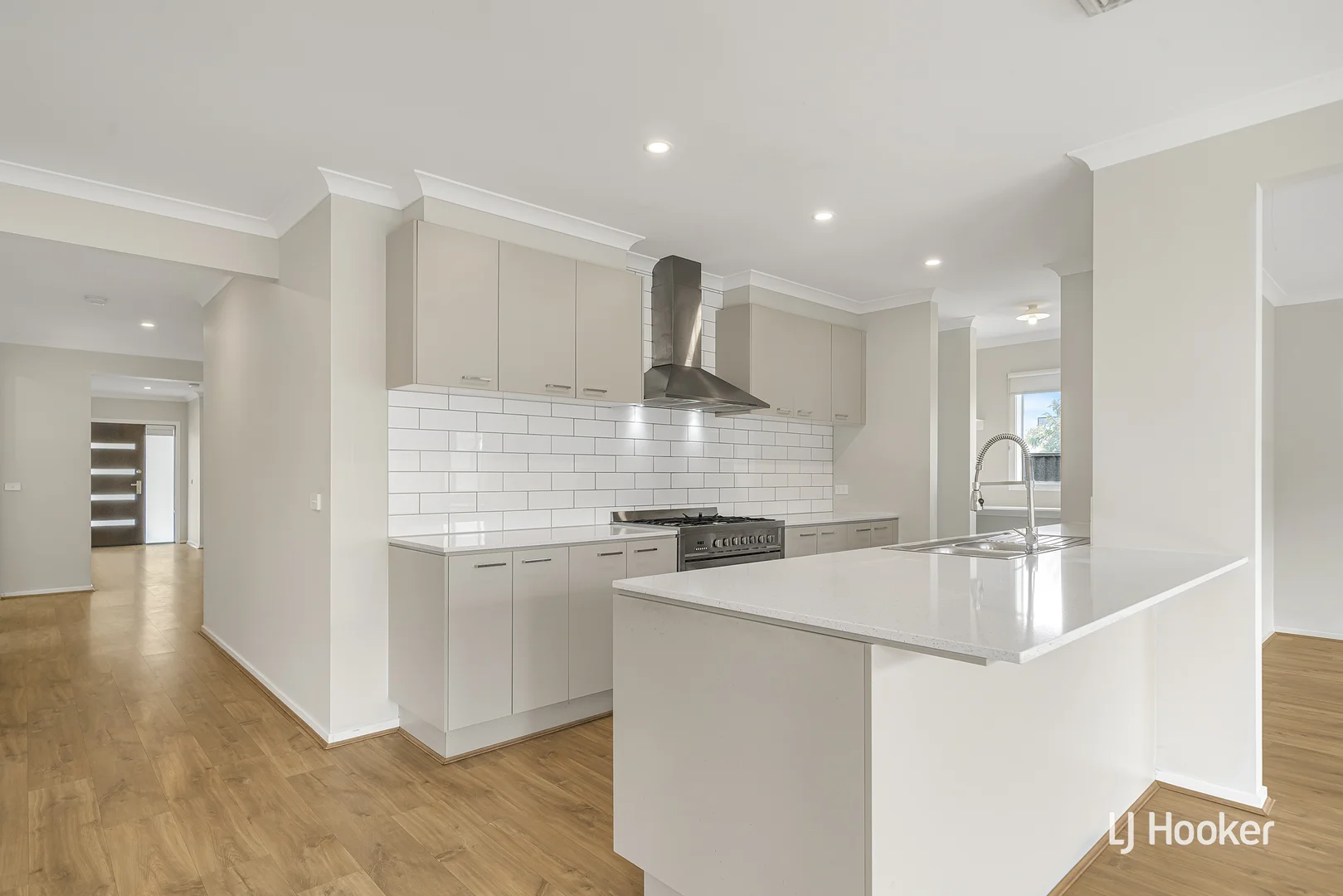 58 Leo Avenue, Tarneit VIC 3029 photo 4