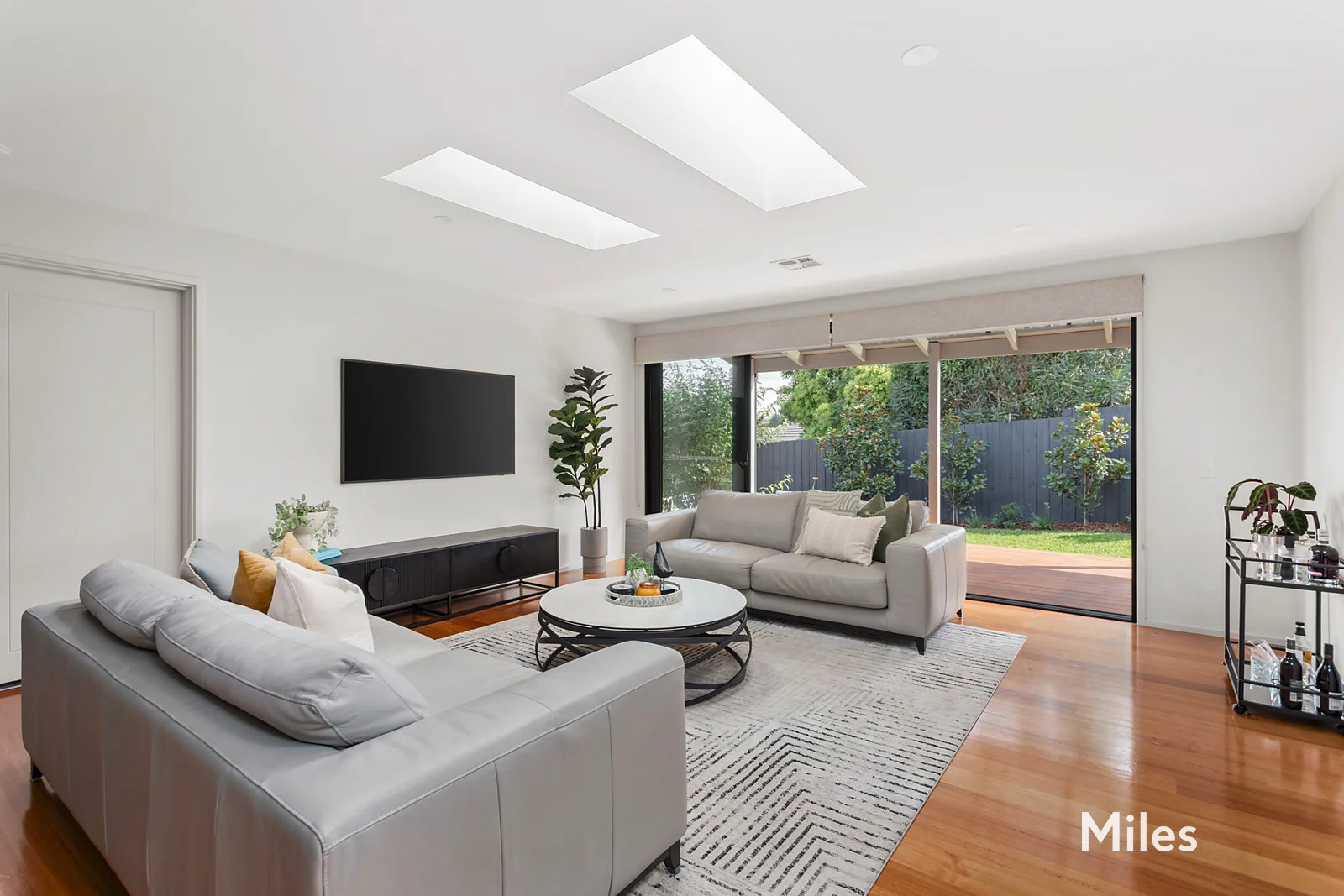 Additional image 3 of 276 Yallambie Road, Yallambie VIC 3085