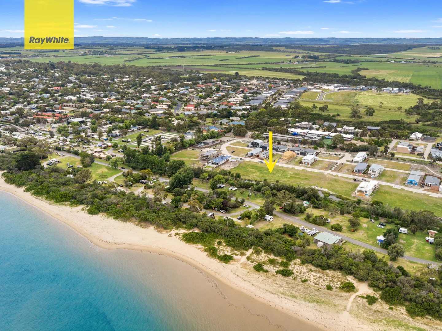 14 Lomandra Drive, Inverloch VIC 3996