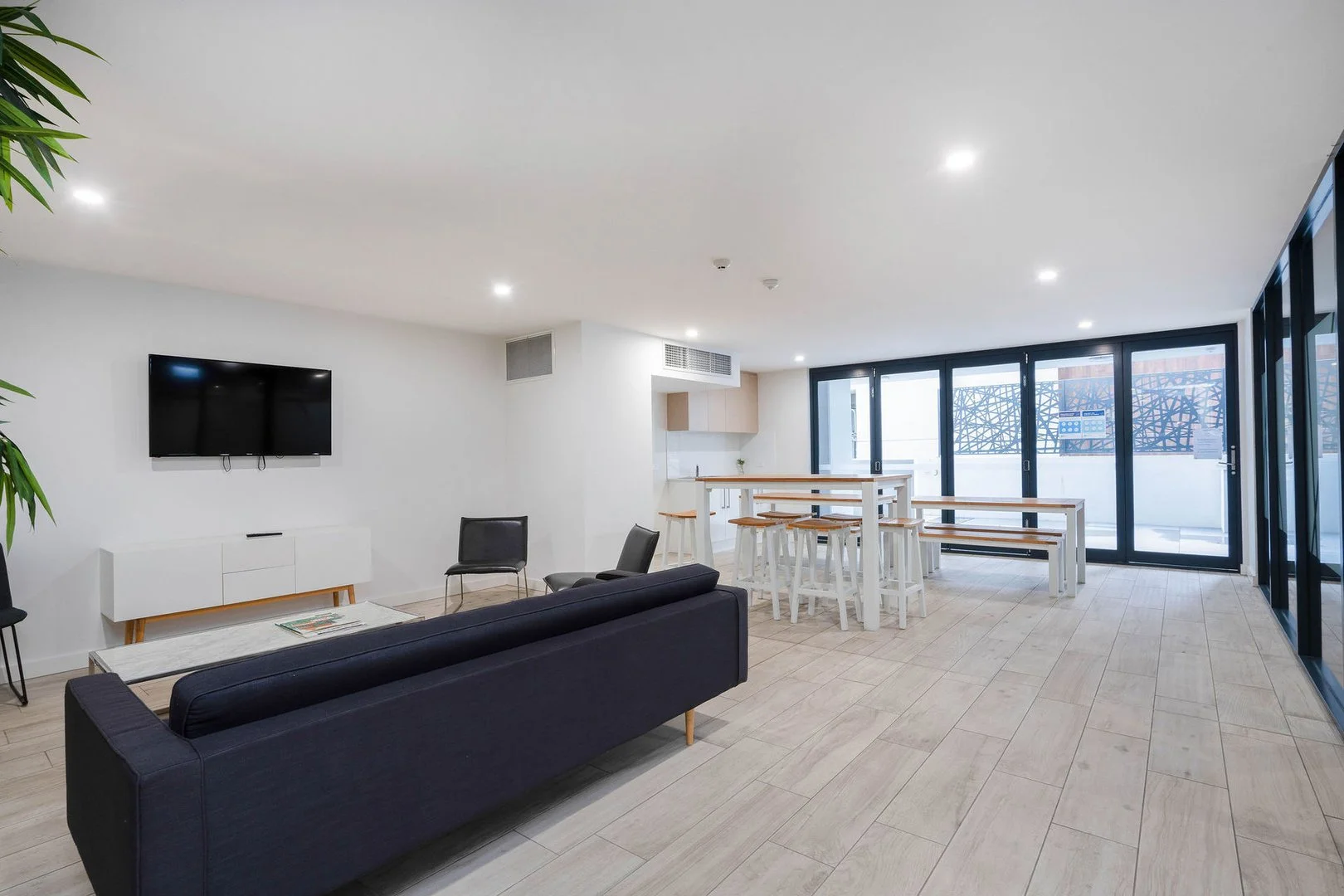 Additional image 11 of 5/115 Canberra Avenue, Griffith ACT 2603