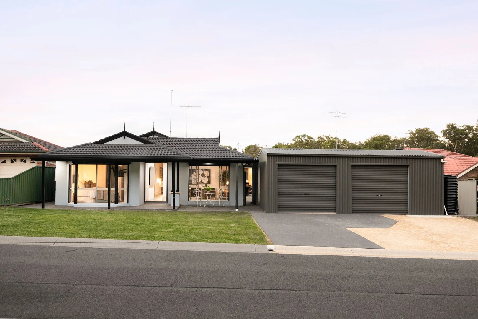 9 Meredith Crescent, St Helens Park NSW 2560