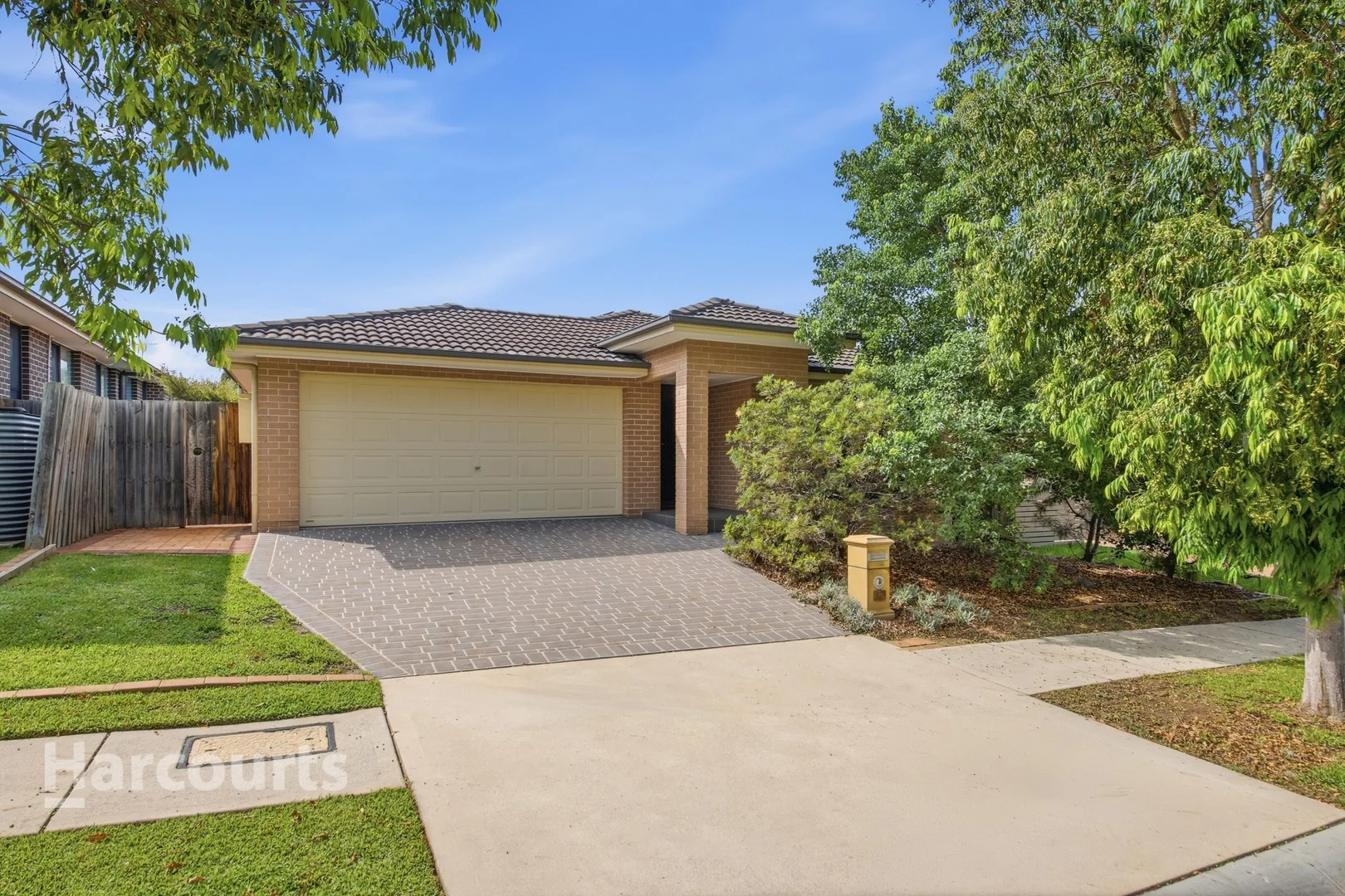 10 Faverolle Drive, Spring Farm NSW 2570