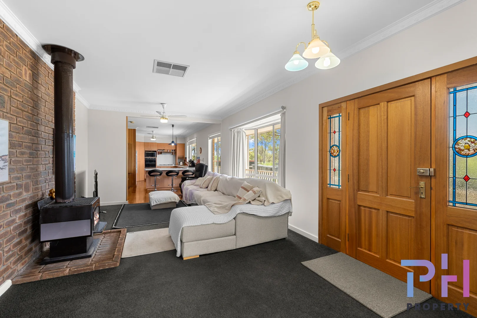 Additional image 2 of 5 Rebecca Court, Maiden Gully VIC 3551