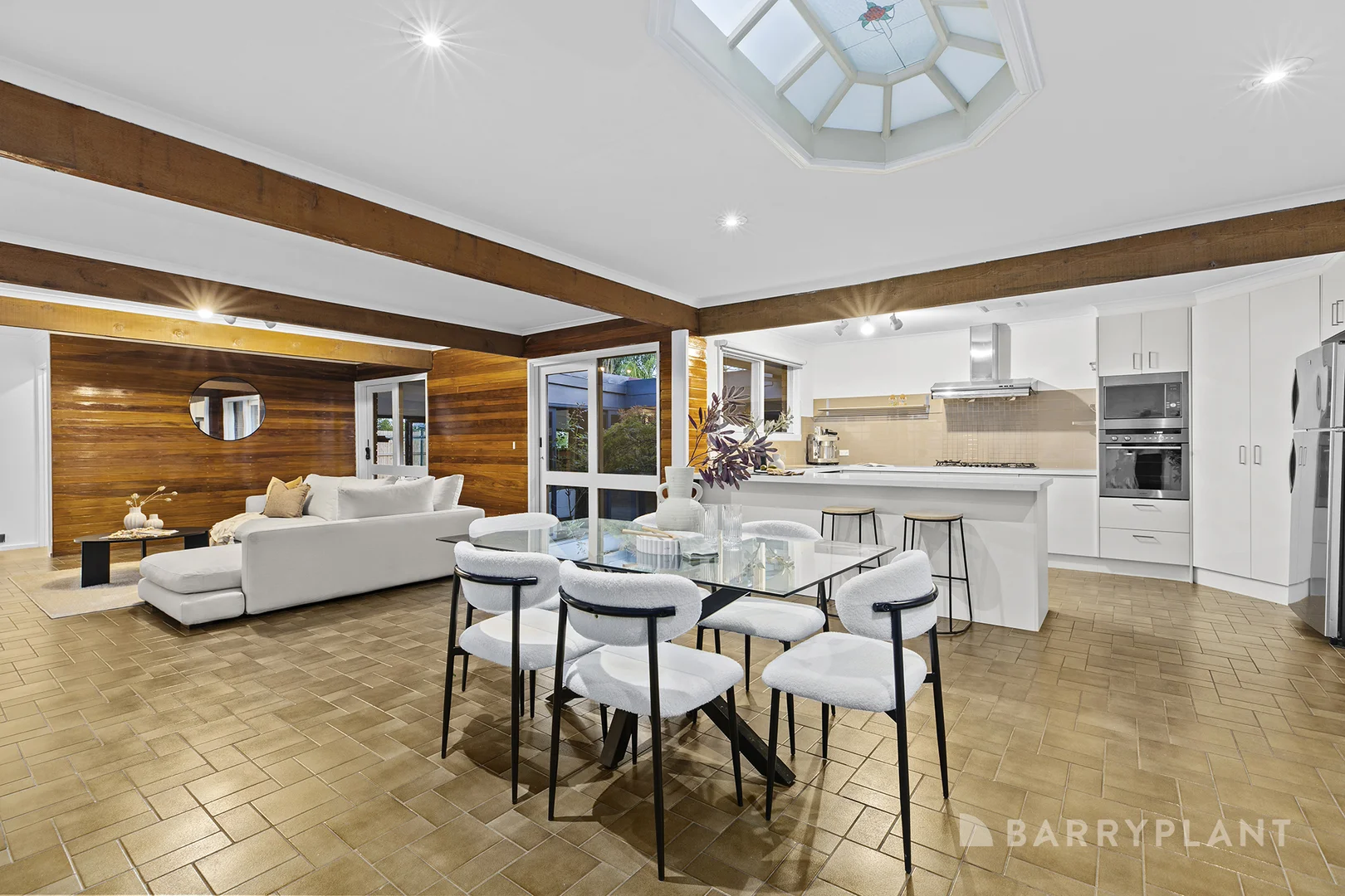 Additional image 4 of 2 Alfred Court, Bundoora VIC 3083
