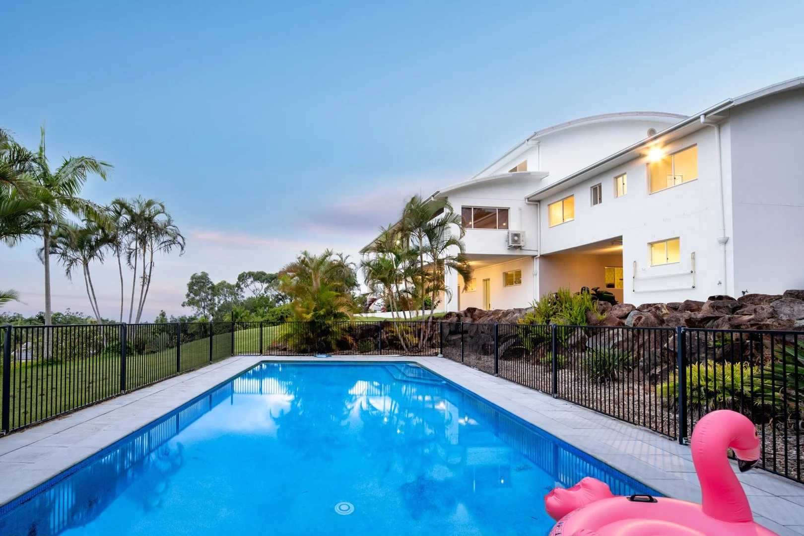 328 Chesterfield Drive, Bonogin QLD 4213