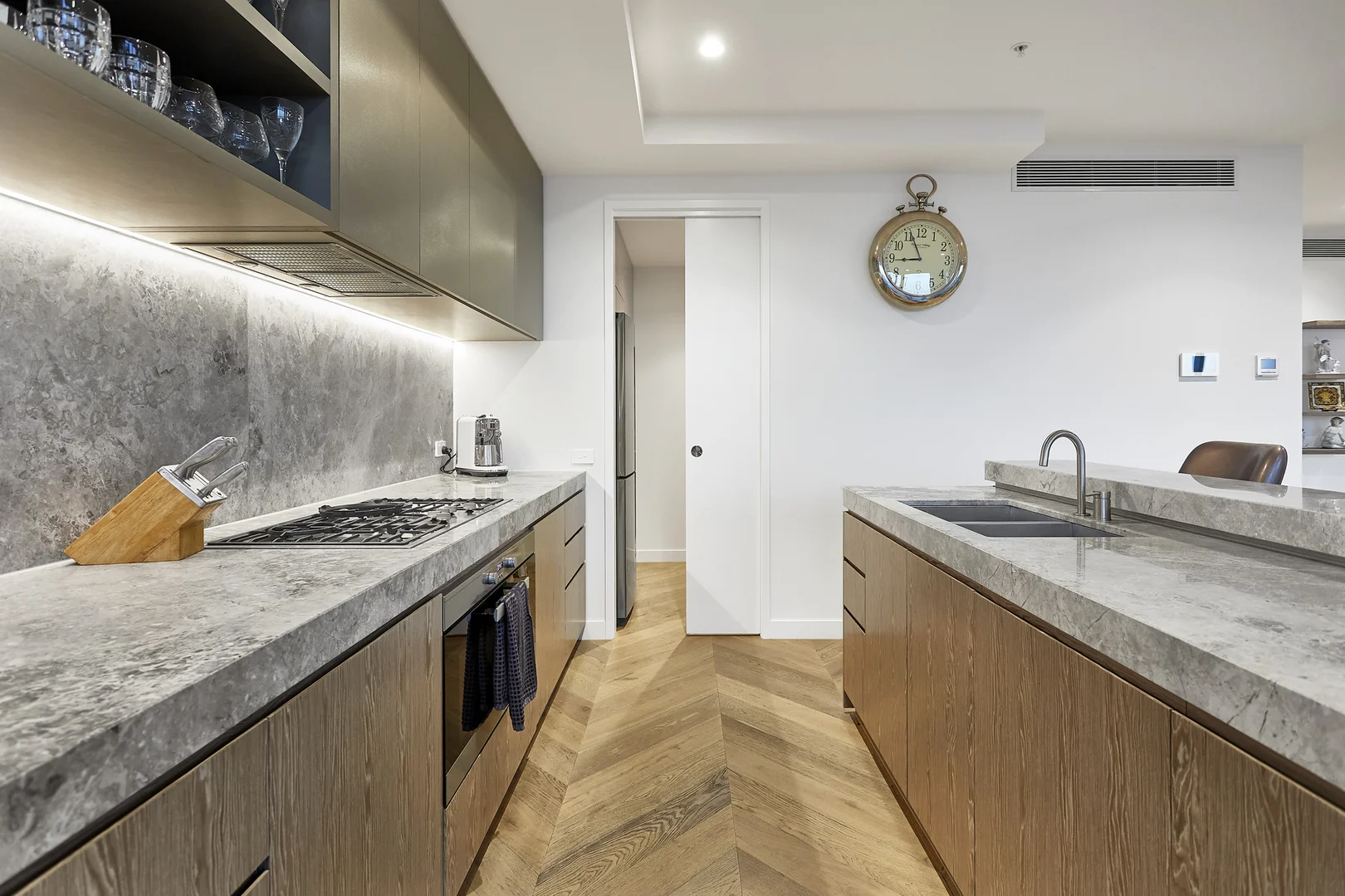 Additional image 6 of 1002/320 Plummer Street, Port Melbourne VIC 3207
