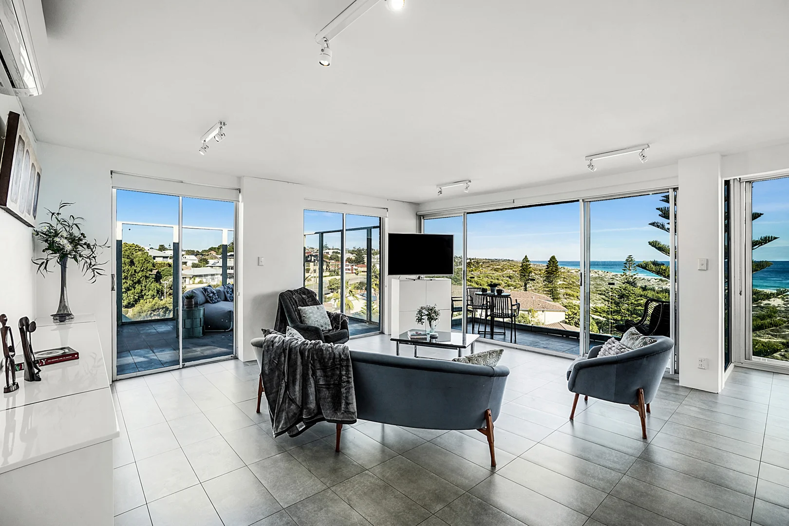 Additional image 6 of 25/287 West Coast Highway, Scarborough WA 6019