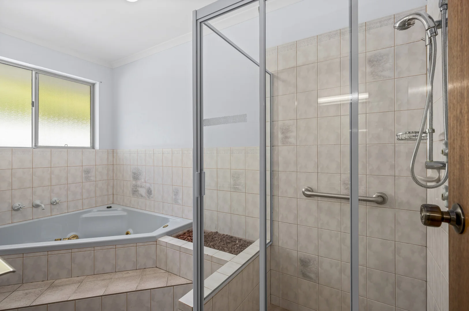 Additional image 16 of 2 Andrew Henning Place, Willunga SA 5172