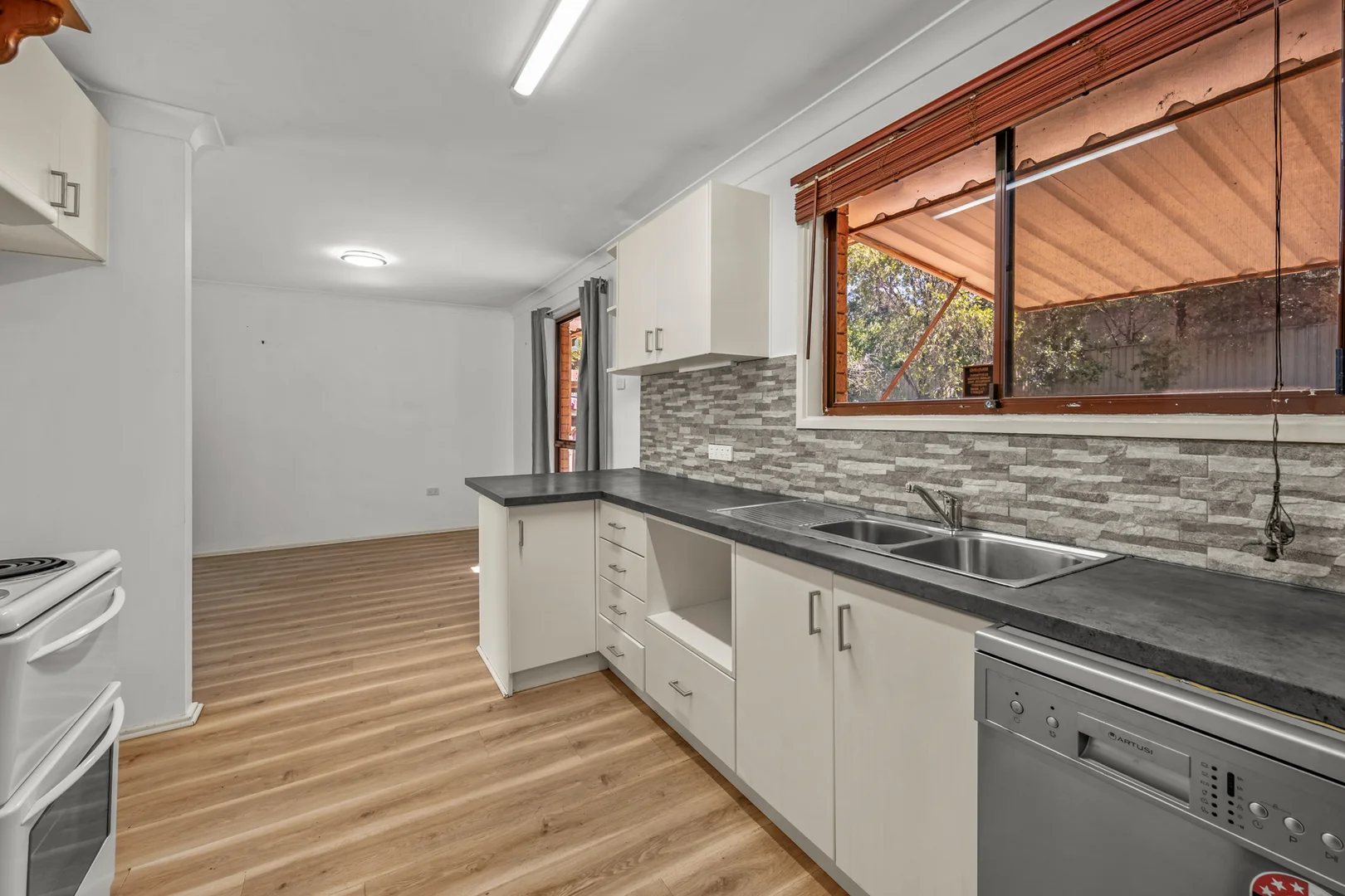 Additional image 2 of 6 Muller Place, Singleton NSW 2330