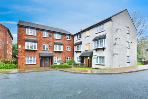 Portland Court, Plymouth PL1