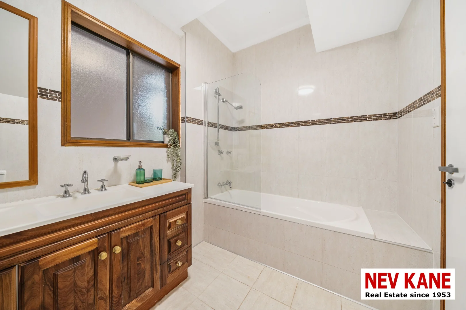 Additional image 36 of 11 Panorama Drive, Nambour QLD 4560