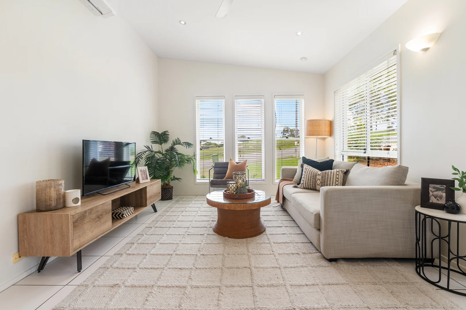 Additional image 2 of 2/66 Castile Crescent, Edens Landing QLD 4207