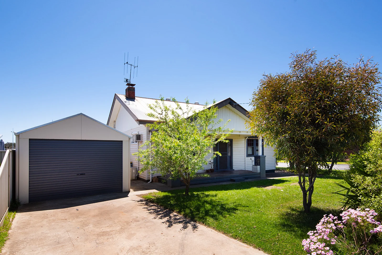 5 Station Street, Kangaroo Flat VIC 3555