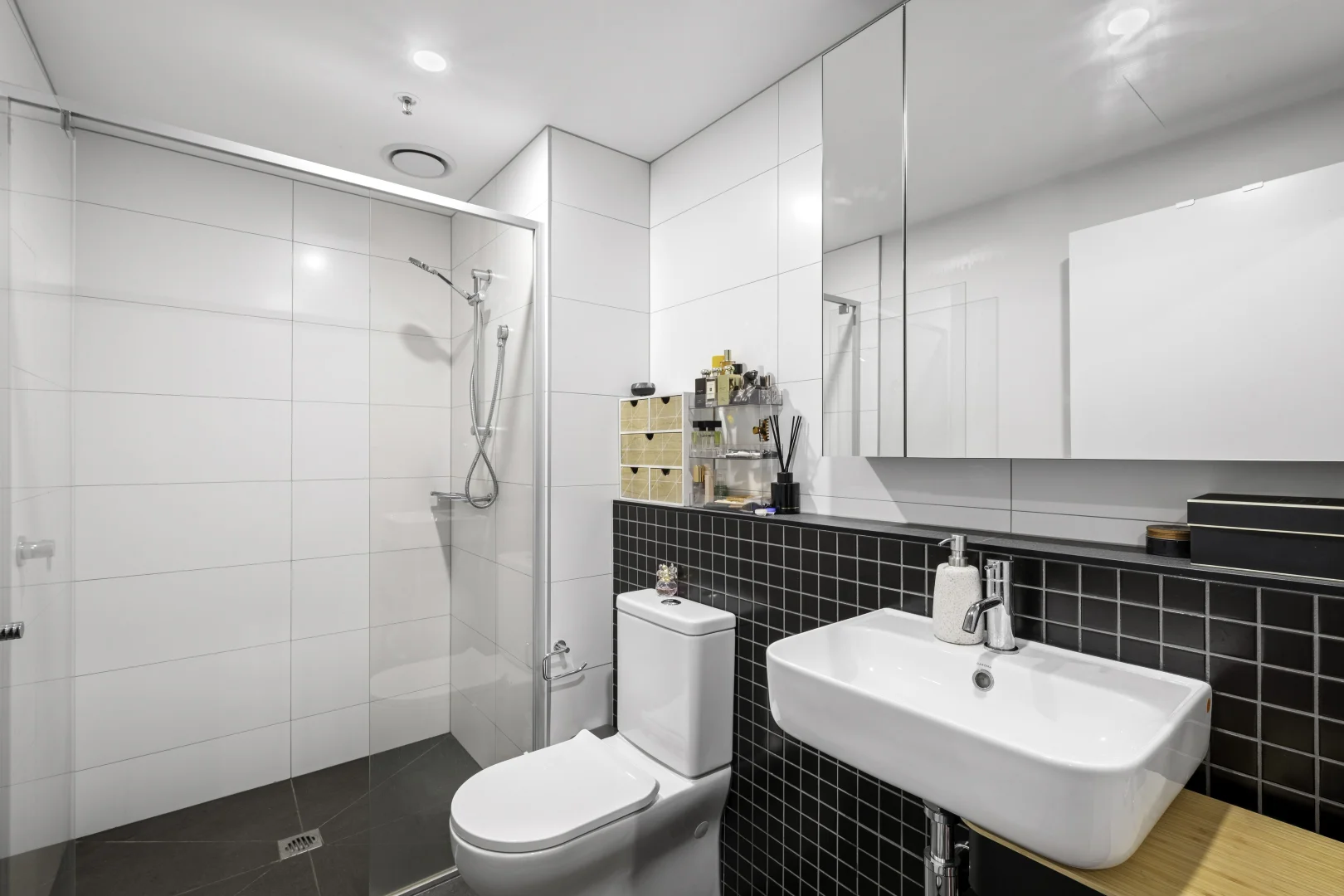 Additional image 8 of 106/34 Oakden Street, Greenway ACT 2900