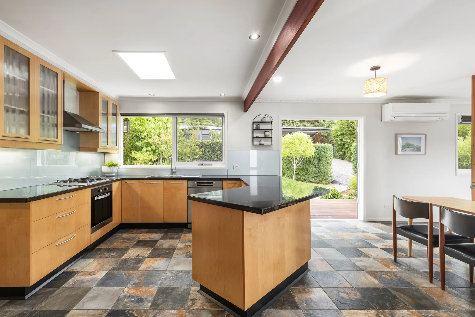Additional image 4 of 55 Stephen Avenue, Montrose VIC 3765