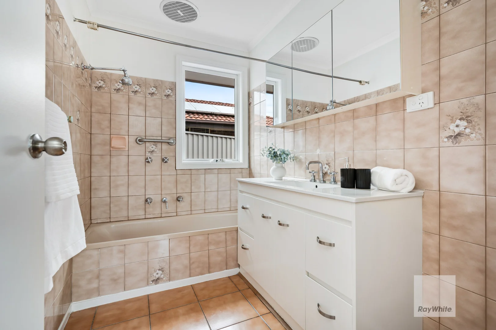 Additional image 13 of 38 Glencairn Crescent, Broadmeadows VIC 3047
