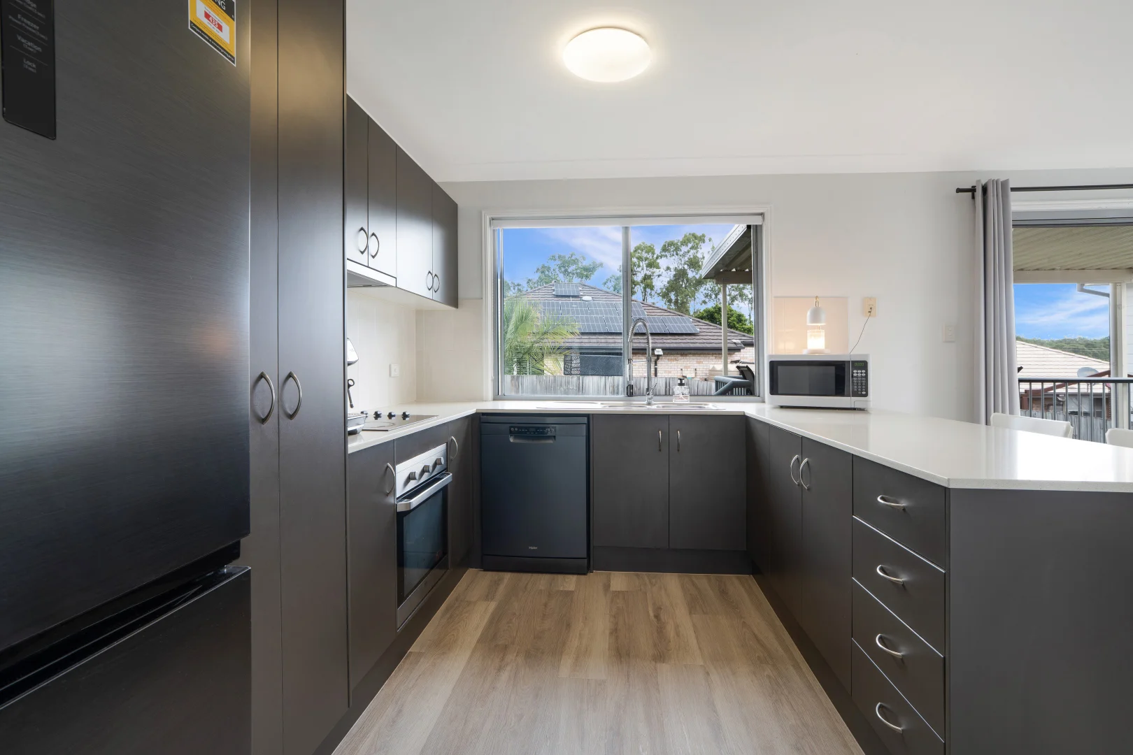 15 Stack Street, Collingwood Park QLD 4301 photo 2