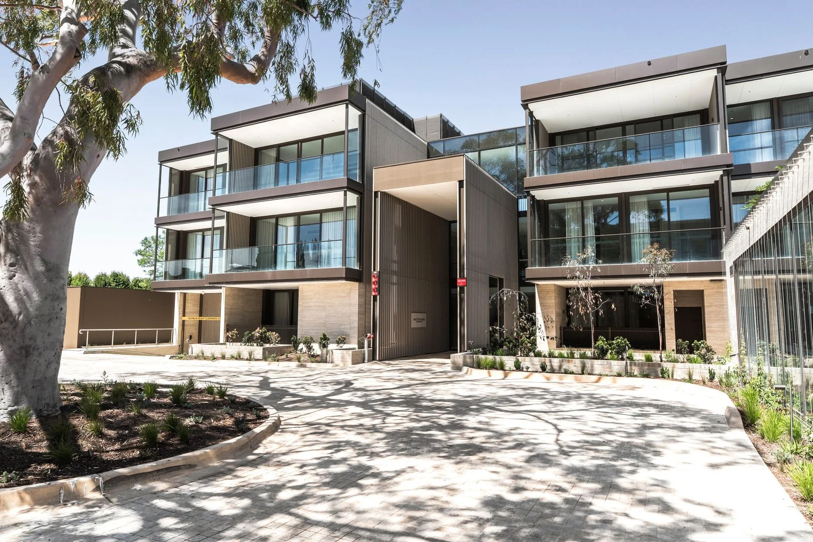 102/1 Convent Place, Rippleside VIC 3215
