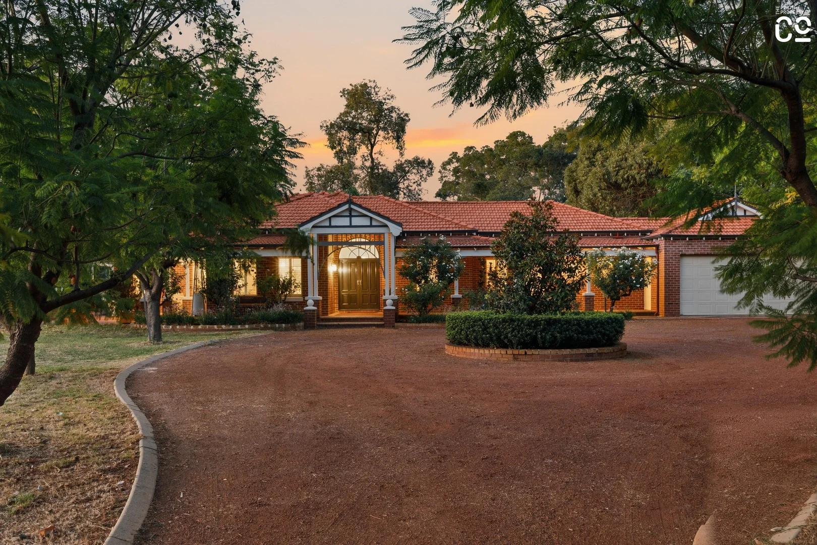102 Millhouse Road, Belhus WA 6069