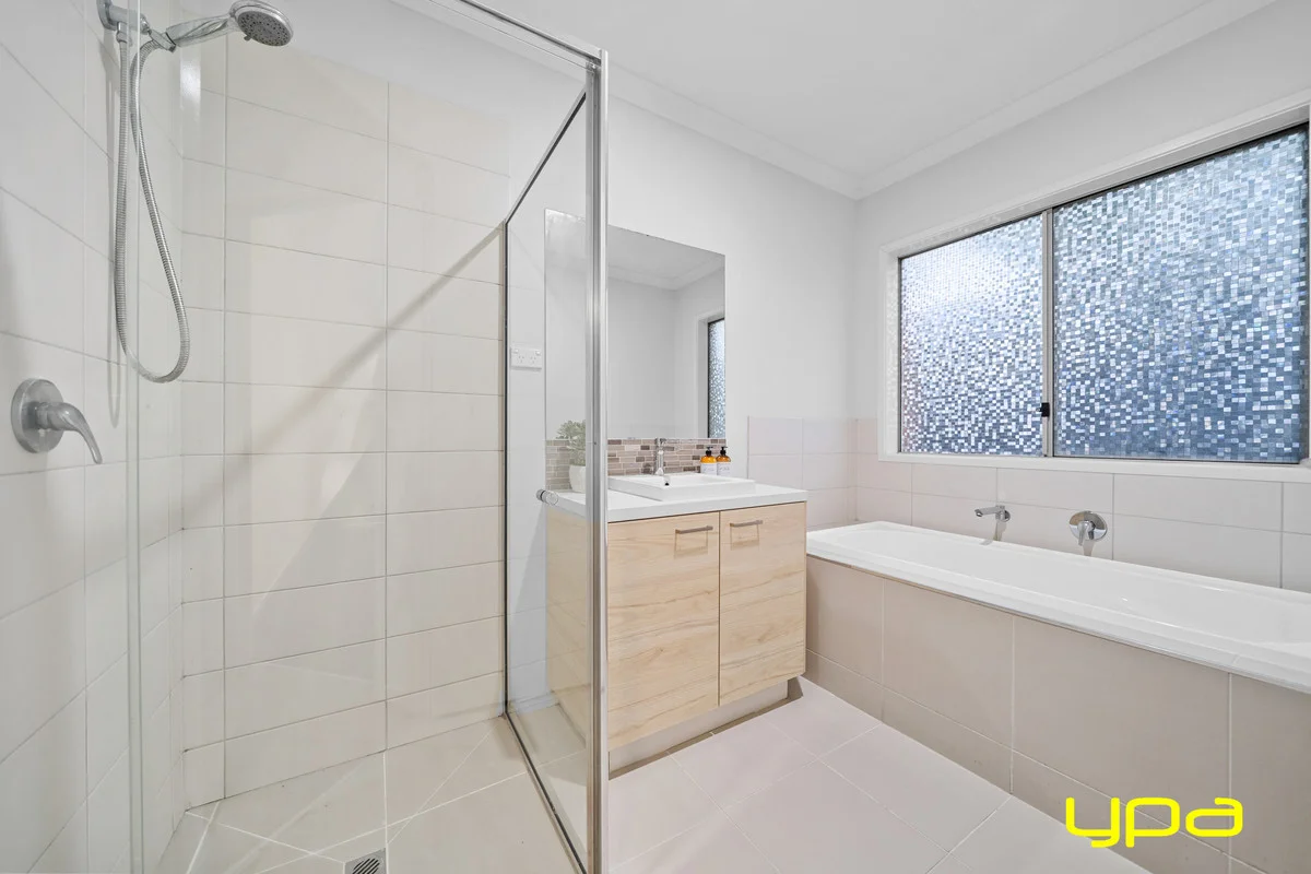 Additional image 7 of 20 Riverstone Boulevard, Clyde North VIC 3978