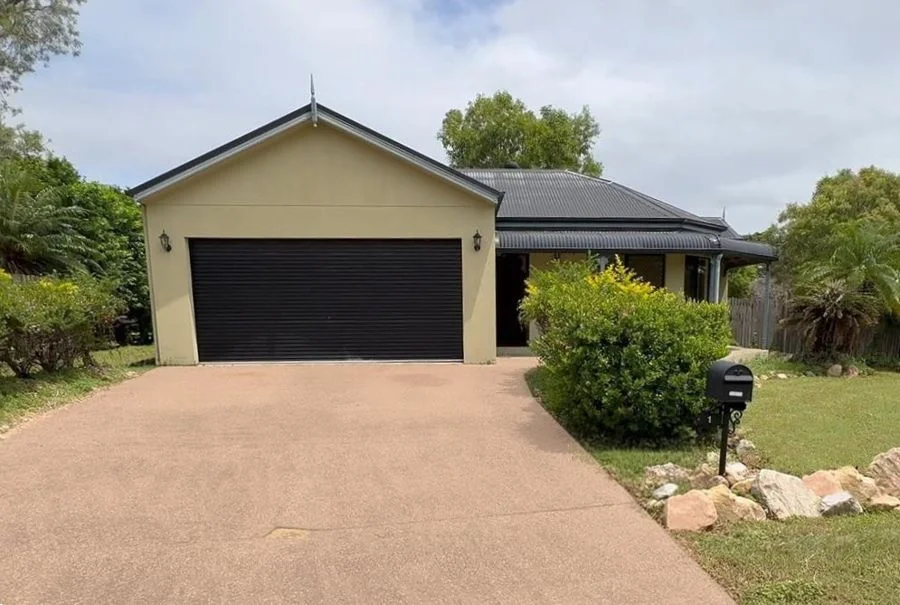 1 Minaret Way, Mount Louisa QLD 4814