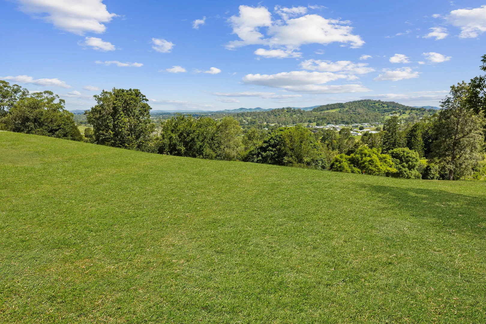 Additional image 5 of 4 Rammutt Road, Chatsworth QLD 4570