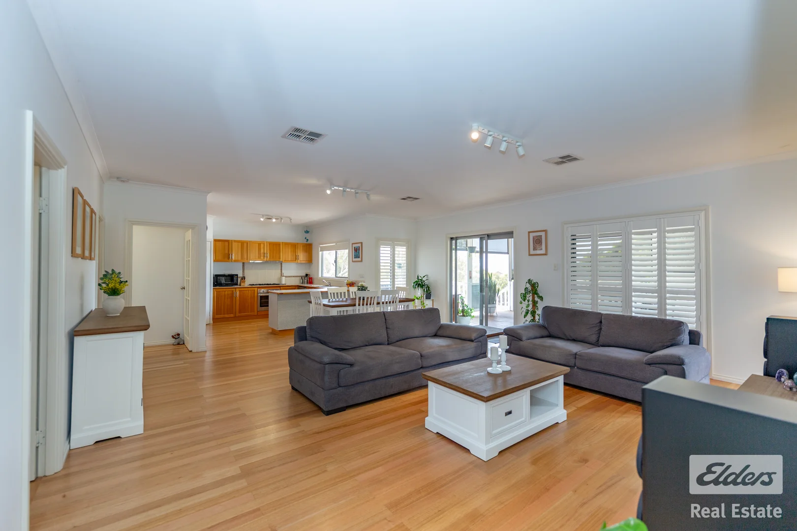 Additional image 6 of 28 Roberts Vale, Hoddys Well WA 6566