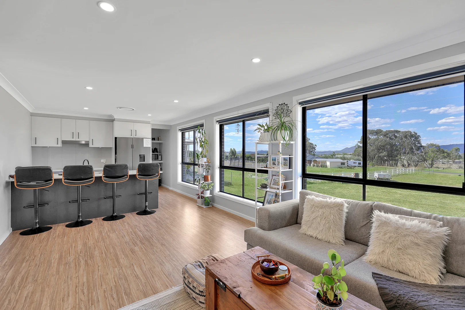 4 Steel Drive, Mudgee NSW 2850 photo 2