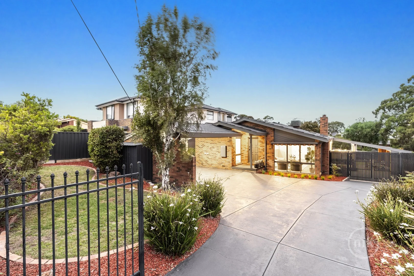 14 Allumba Drive, St Helena VIC 3088