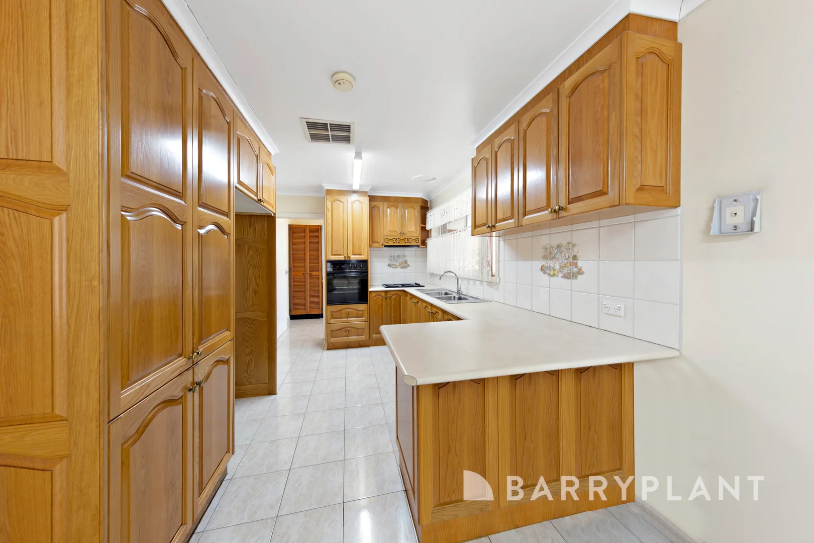 Additional image 4 of 16 Mulhall Drive, St Albans VIC 3021