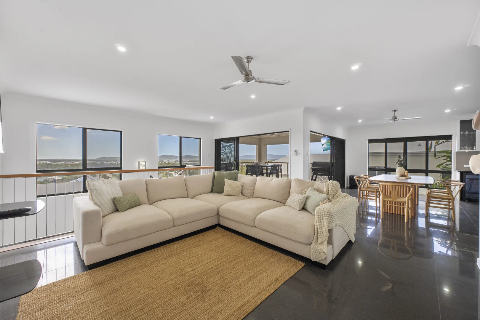 Additional image 5 of 11 Mont Blanc Place, Mount Louisa QLD 4814