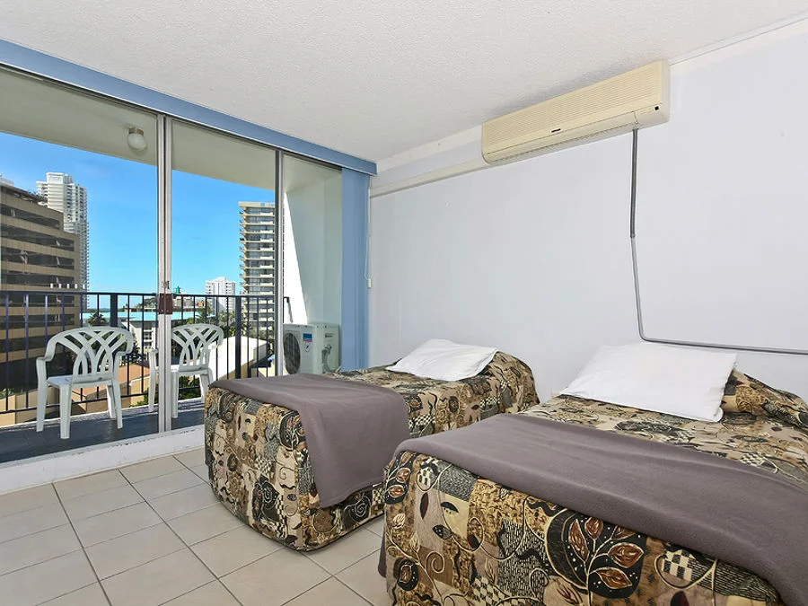 5B 2 Riverview Parade, Surfers Paradise QLD 4217 photo 5