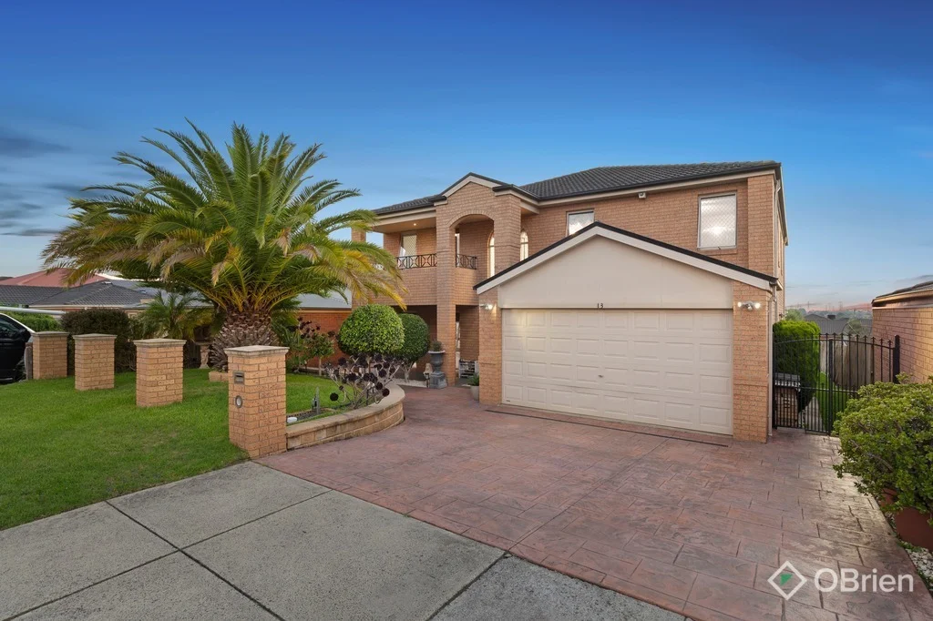 13 Bailey James Court, Rowville VIC 3178