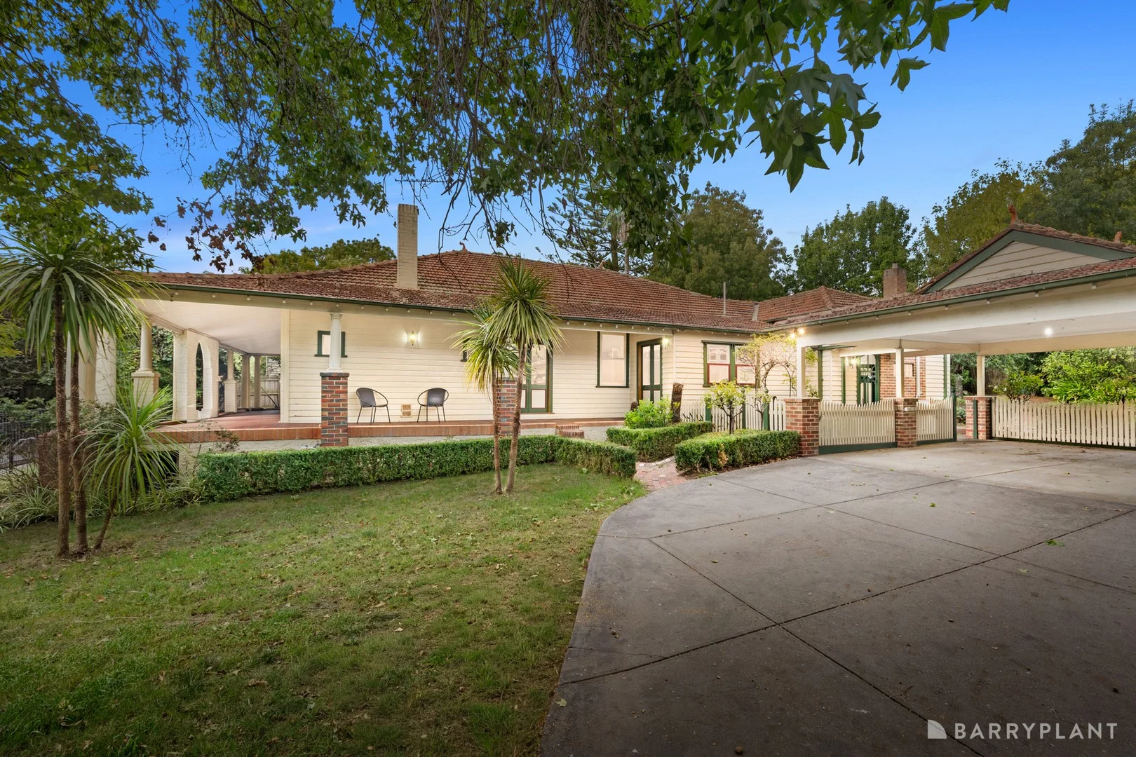 259-261 Dorset Road, Croydon VIC 3136