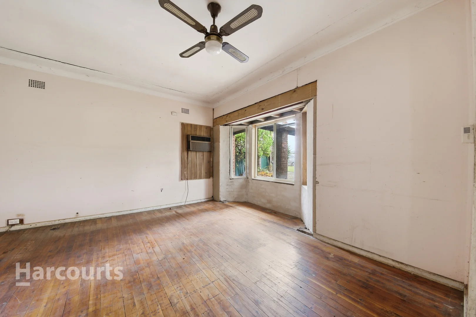 Additional image 4 of 11 Waminda Avenue, Campbelltown NSW 2560