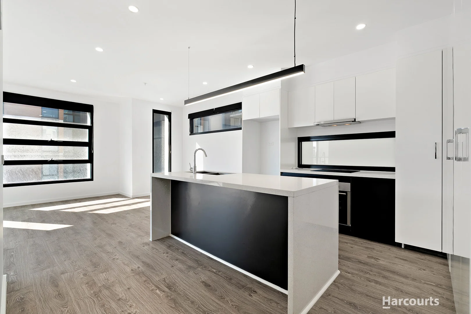 Additional image 3 of 3/14 Red Hill Terrace, Doncaster East VIC 3109
