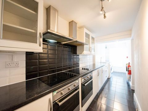 William Street, Sandfields, City Centre, Swansea SA1